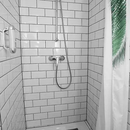 Feriehus Boxi Jungle House - Unique In Friedrichshain - 3br