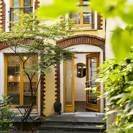 Hébergement de vacances Boxi Jungle House - Unique In Friedrichshain - 3br *