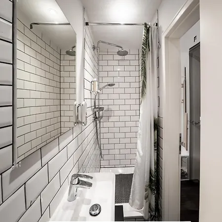 Boxi Jungle House - Unique In Friedrichshain - 3br