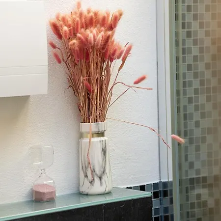 Tatil Evi Boxi Jungle House - Unique In Friedrichshain - 3br *