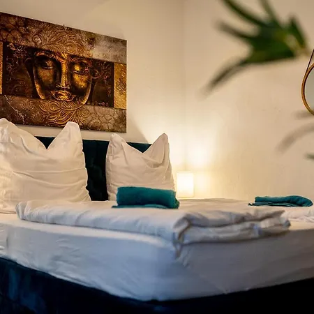 Boxi Jungle House - Unique In Friedrichshain - 3br * Βερολίνο