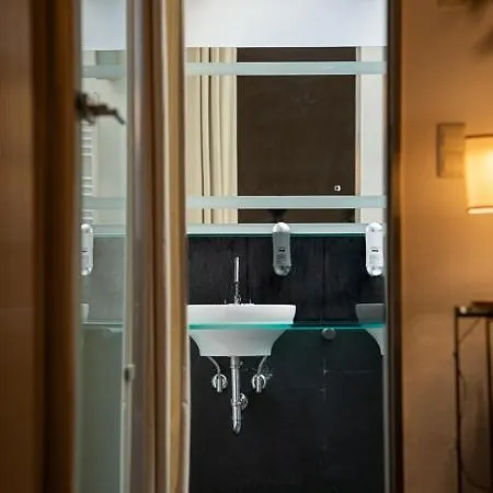 Σπίτι διακοπών Boxi Jungle House - Unique In Friedrichshain - 3br *