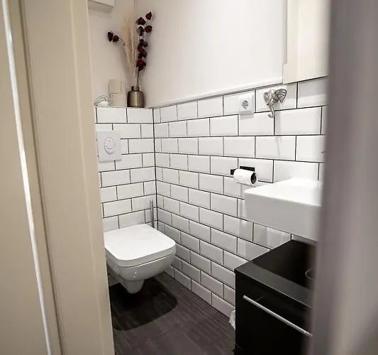 Casa vacanze Boxi Jungle House - Unique In Friedrichshain - 3br *